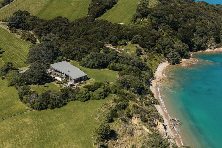211A Te Whau Drive Te Whau_1