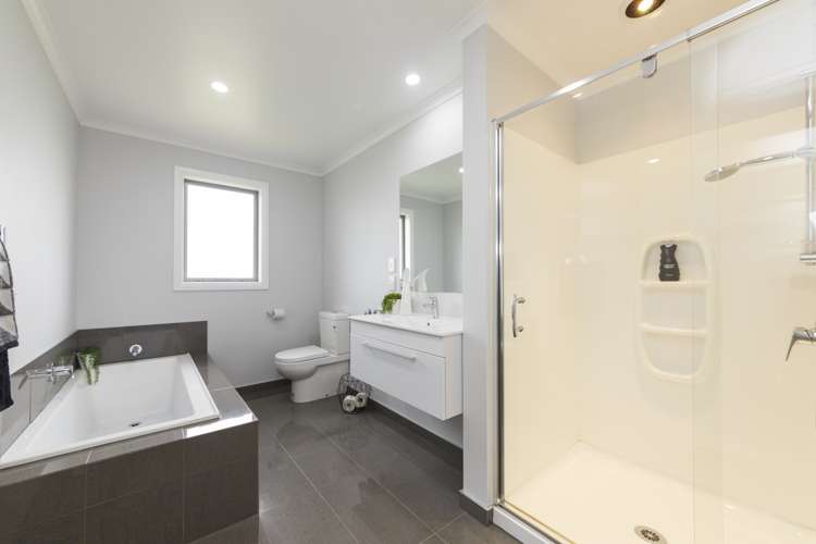 161 Spur Road West Feilding_15