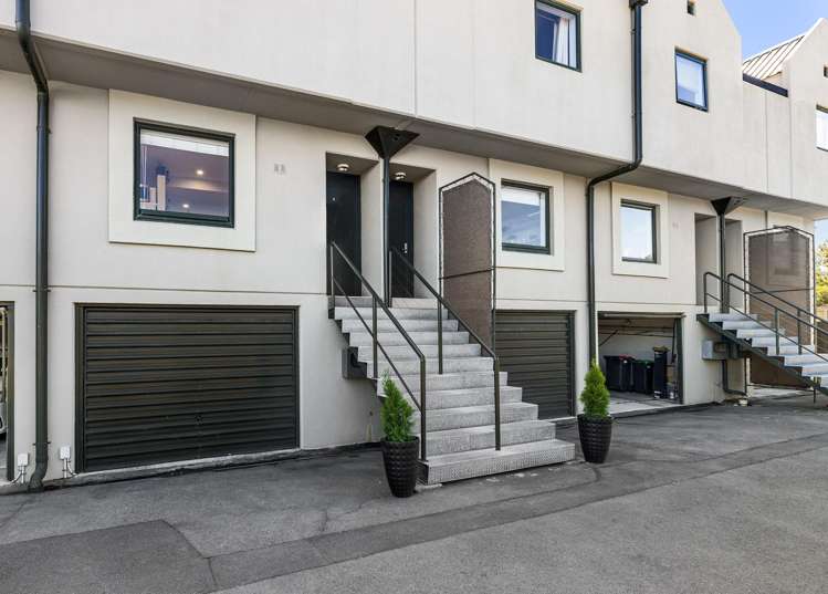 4/33 Winchester Street Merivale_14