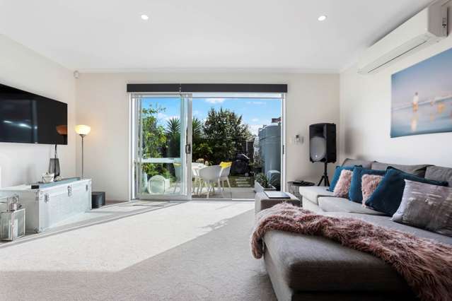 30 Wallace Road Hobsonville_1