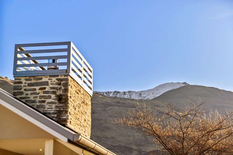 9 Hollyhock Lane Wanaka_26