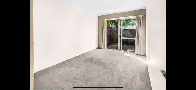 8A Ford Street Hamilton East_3