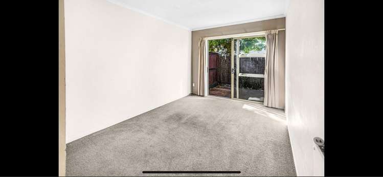 8A Ford Street Hamilton East_3