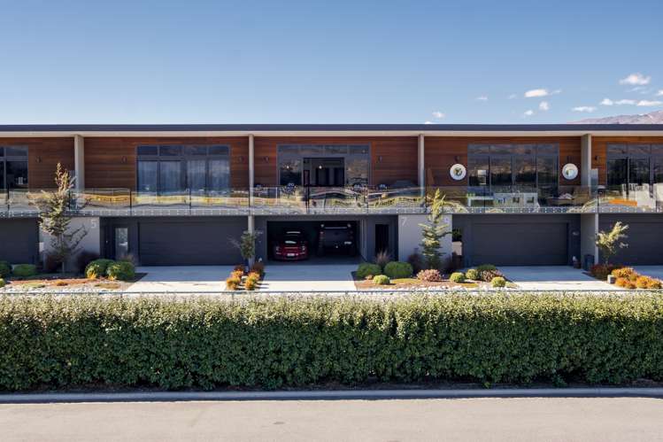 7 Pit Lane Cromwell_18