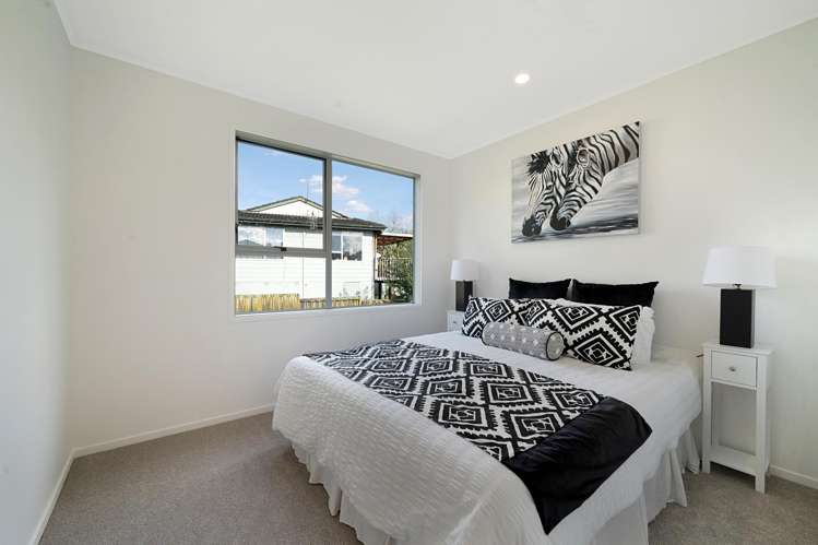 13 Leo Street Glen Eden_9