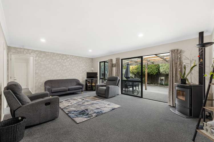 19 Cayman Close Shirley_2