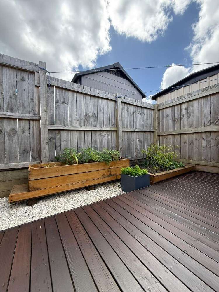 b/3 Cronshow Road 1694_11