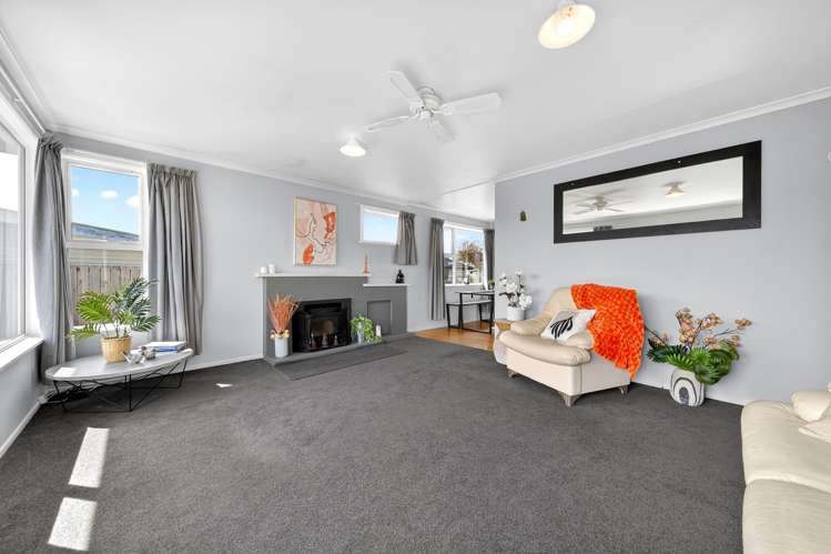 26 Wavell Crescent Lansdowne_7