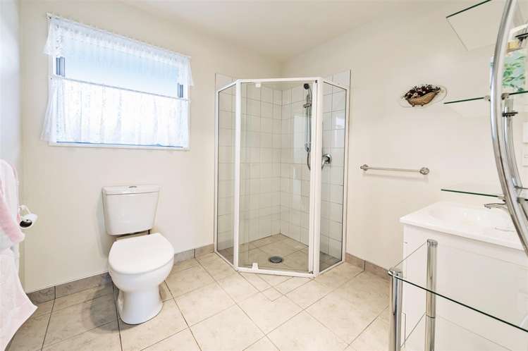 258c Breezes Road Aranui_13