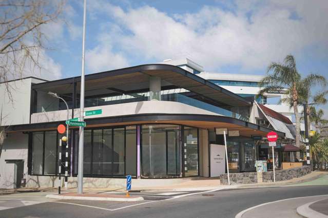 Prime Retail Opportunity at Takapuna!