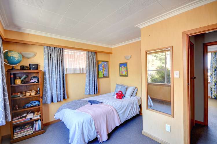 28 Sutcliffe Street Saint Clair_14