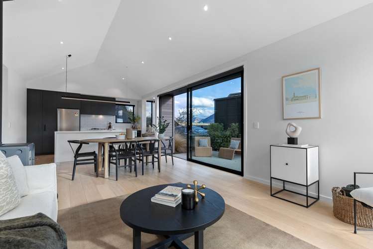 11 Kotuku Lane Jacks Point_17