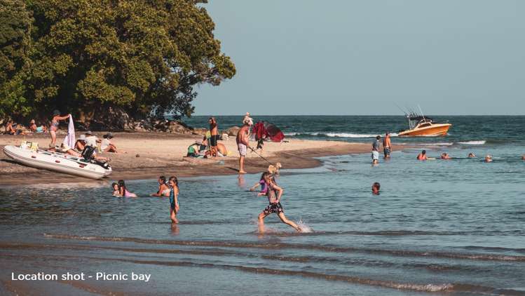 20 Mangawhai Heads Road Mangawhai Heads_24