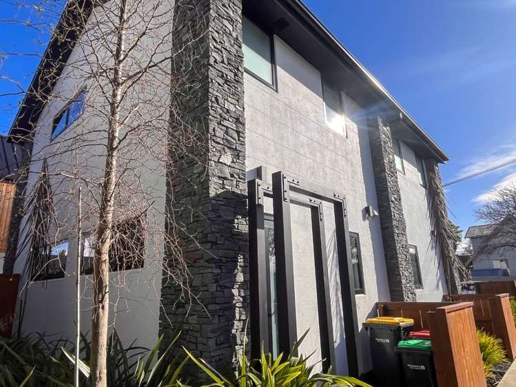 2/41 Gracefield Avenue Christchurch Central_11