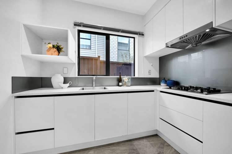 10 Demeter Street Flat Bush_10