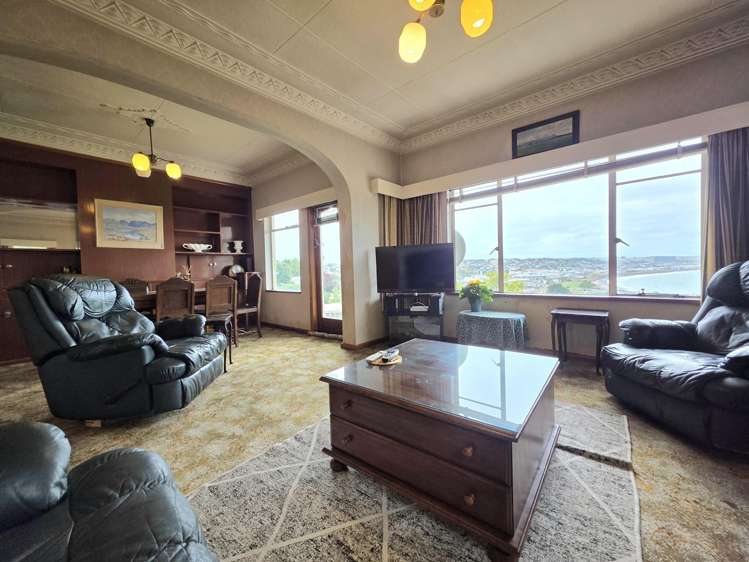 2 Avon Street South Hill_10