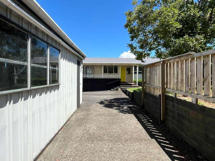 17 Skinner Road Mt Wellington_12