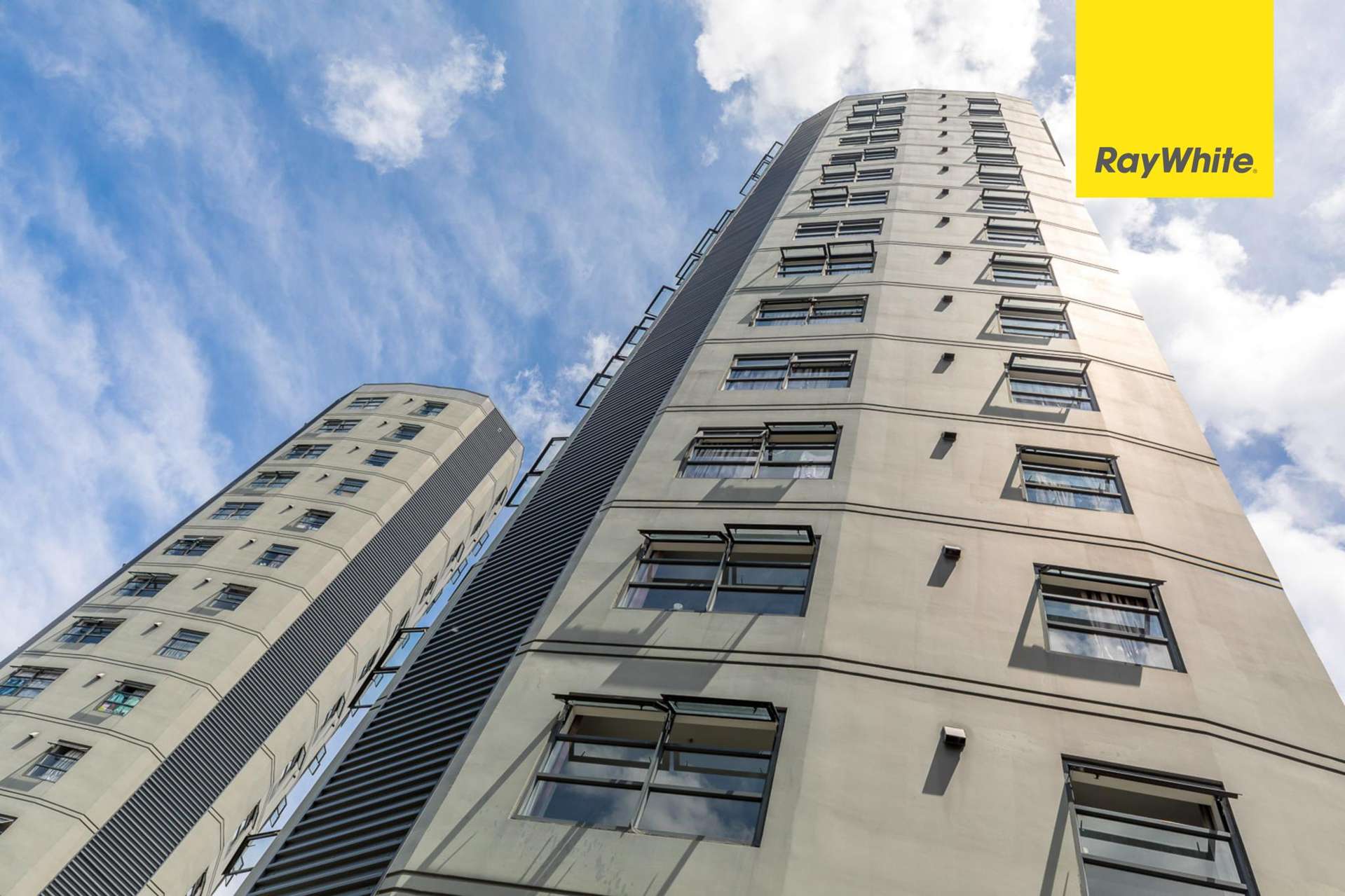 8h/30 Symonds Street Grafton_0