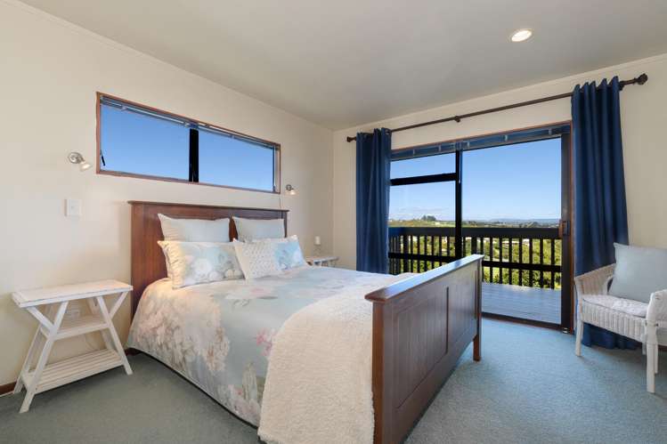 15 Philomel Crest Welcome Bay_15