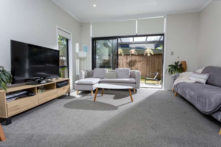 2 Rarahu Road Hobsonville_9