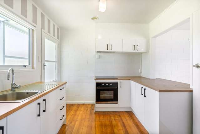 2/11 Matipo Place Woodhill_4