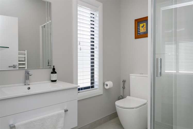 8 Puna Rise Wharewaka_14