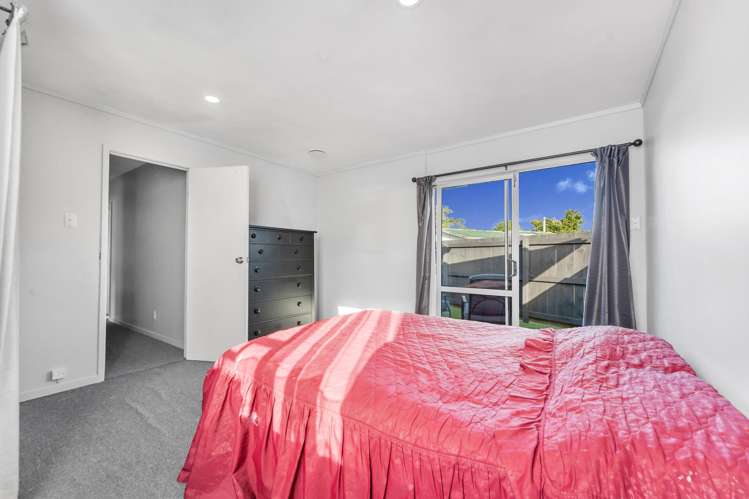 2/48 Tabitha Crescent Henderson_8