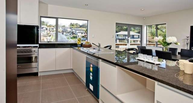 18 Bintulu Place Fairview Heights_4