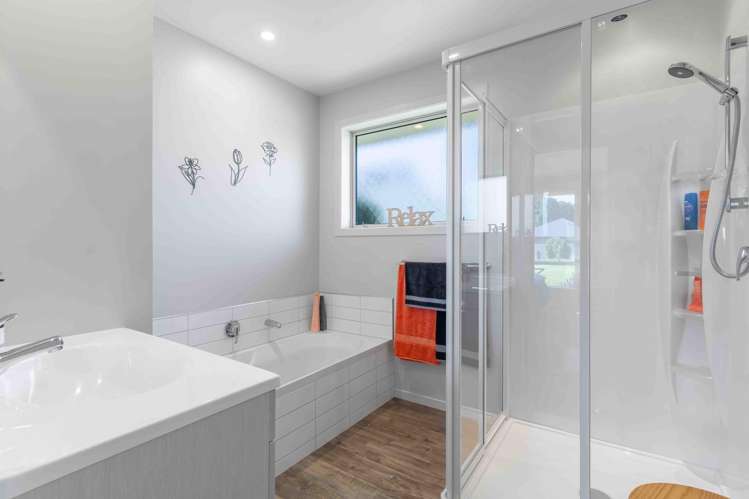 18 Longwood Drive Winton_14