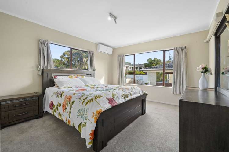 39 Nui Mana Place Te Atatu South_8