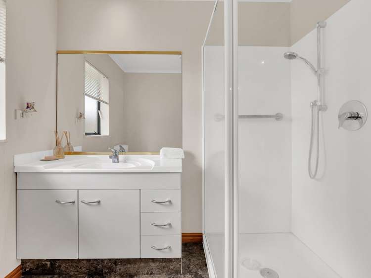 10 Savannah Place Papamoa Beach_15