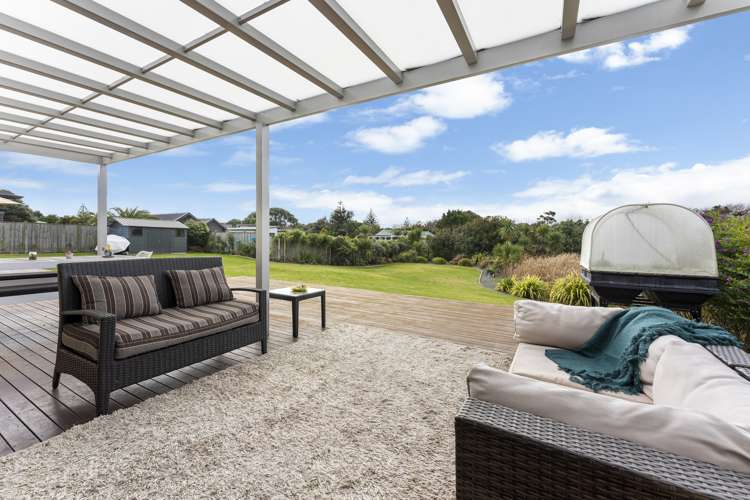 32 Titoki Road Waikanae Beach_12