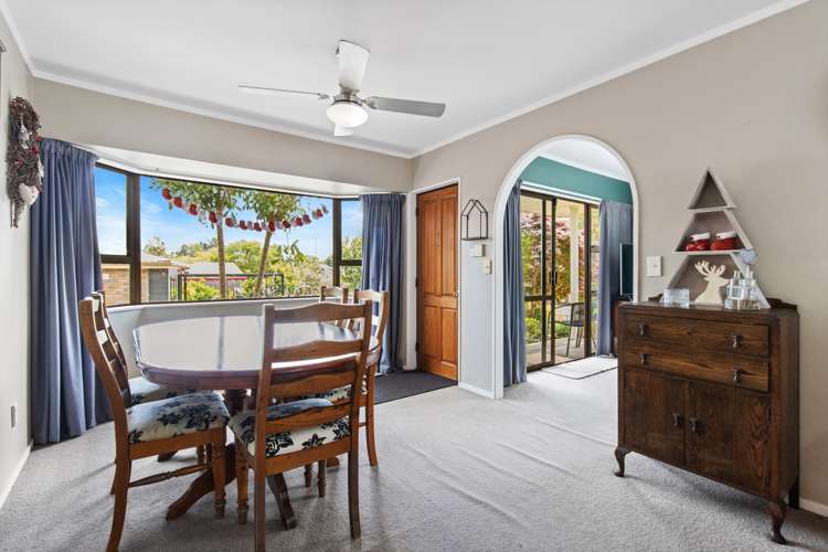 28 Lansdowne Crescent Glenview_7