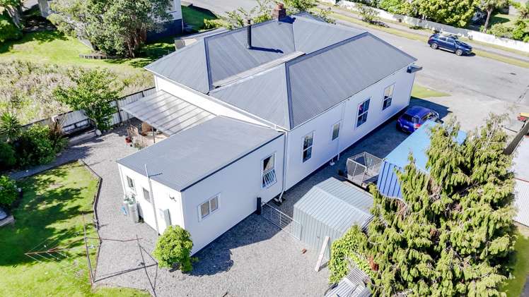 19 Winnie Street Greymouth_31