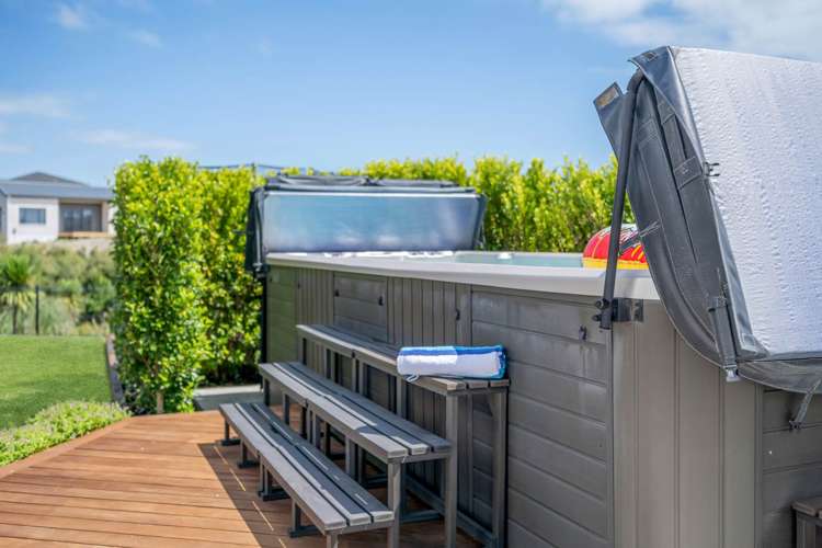 16 Cadwil Drive Beachlands_8