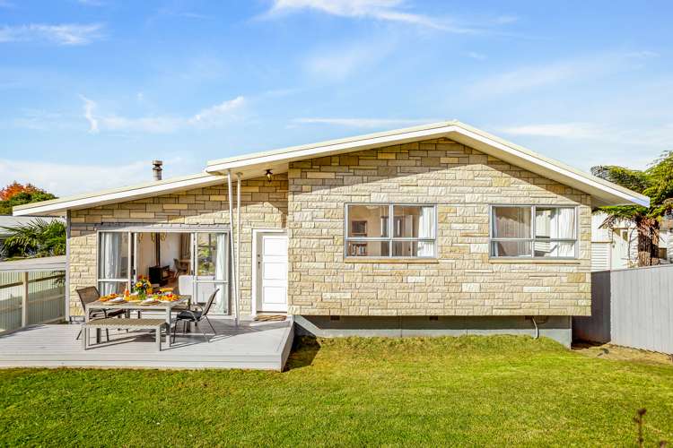 10 Nandana Drive Glen Eden_12