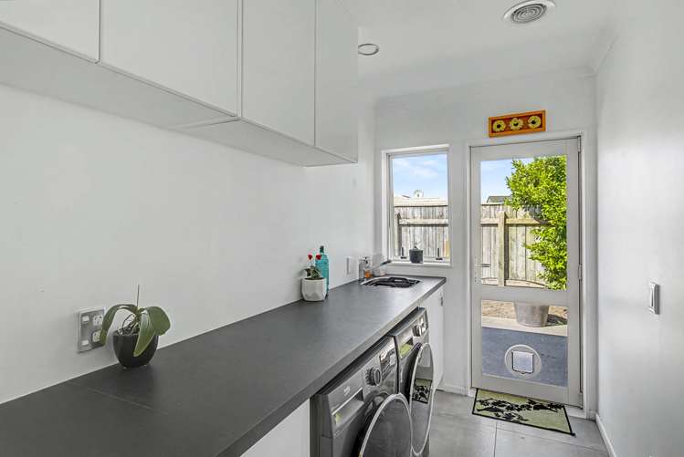 127 Milne Drive Paraparaumu_43