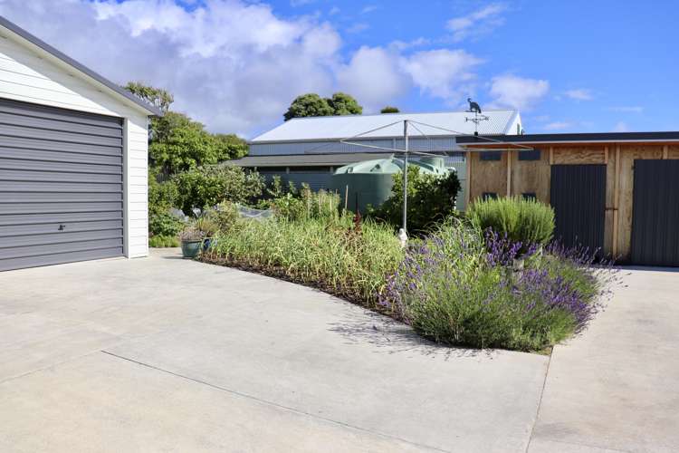 12 Hunter Street Karamea_12