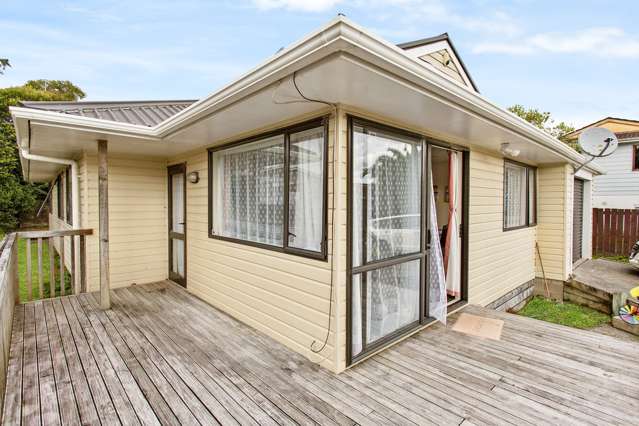 19a Karepo Crescent Ranui_2