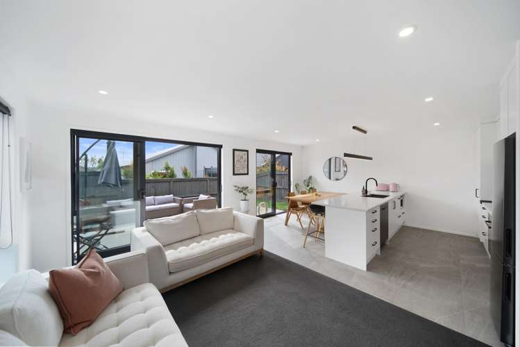 31 John Main Drive Ramarama_1