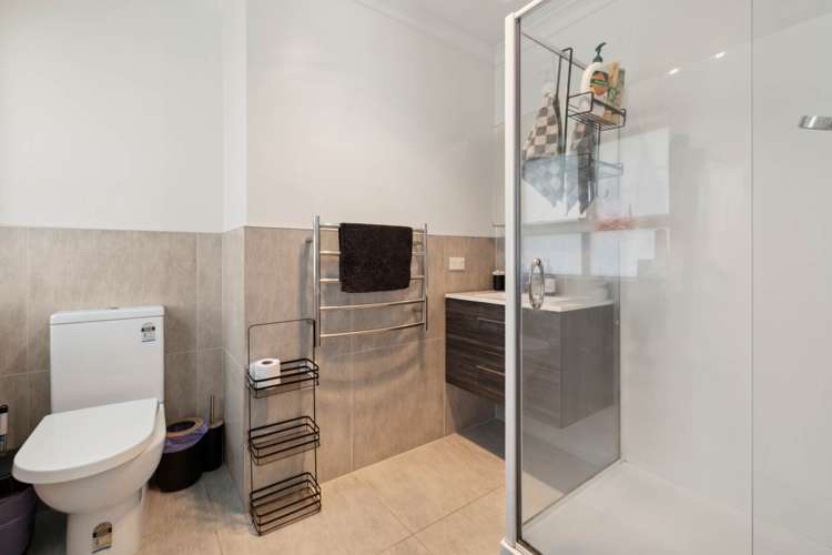 68 Grove Road Papakura_19