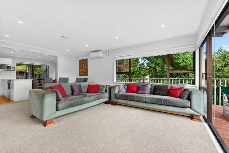11 Hillside Crescent, Matheson Bay Leigh_4
