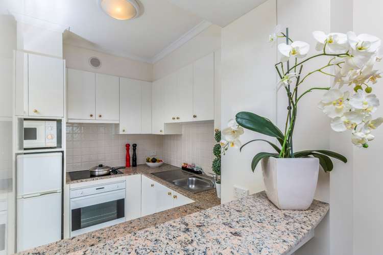 2403/8 Albert Street Auckland Central_9