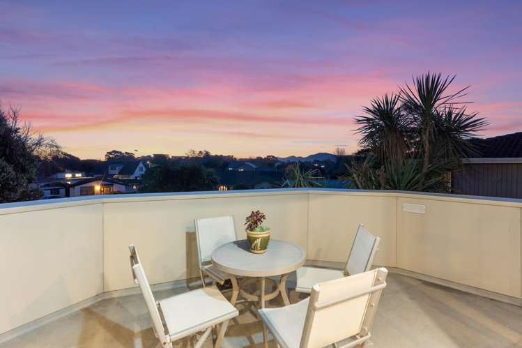 14 Nugget Grove Raumati Beach_6