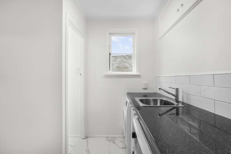 55 Hair Street Wainuiomata_11