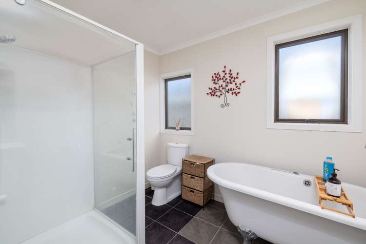 17 Pinewood Avenue North New Brighton_8