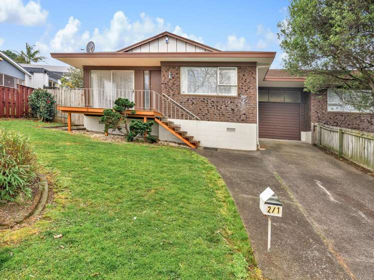 2/1 Bramley Drive Farm Cove_13