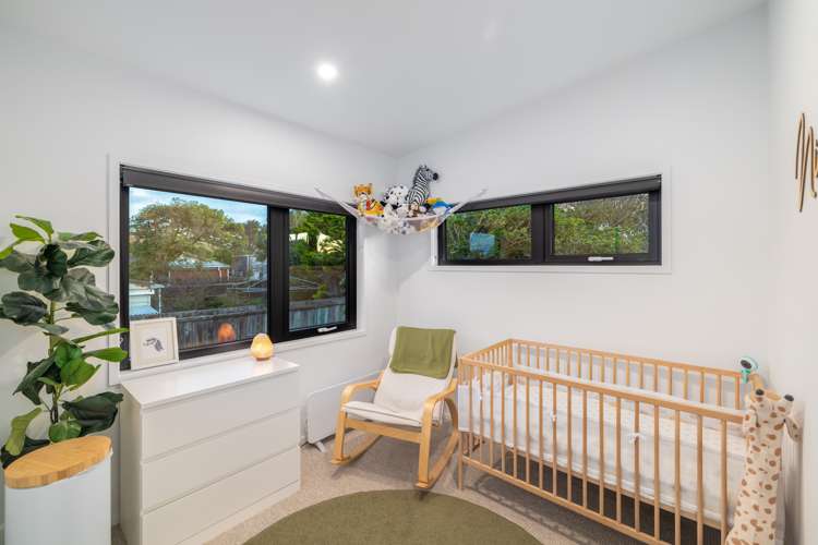 2/2 Mermaid Place Southshore_11