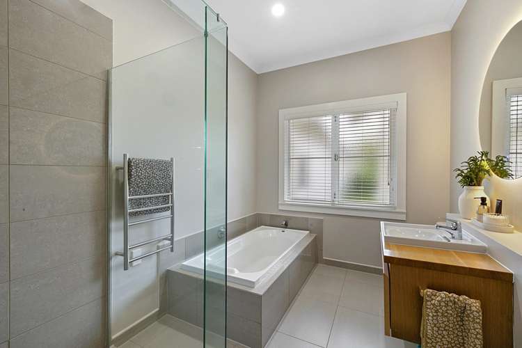 66 Paynters Avenue Strandon_12