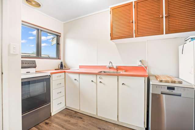 2/63 Fourth Avenue Woodhill_4